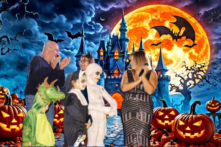 Halloween 2025-10-31 23 01